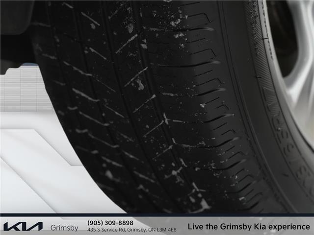 2019 Toyota RAV4 Hybrid Xle | AWD | SUN ROOF | CLEAN CAR FAX | (Stk: D5917B) in Grimsby - Image 7 of 18