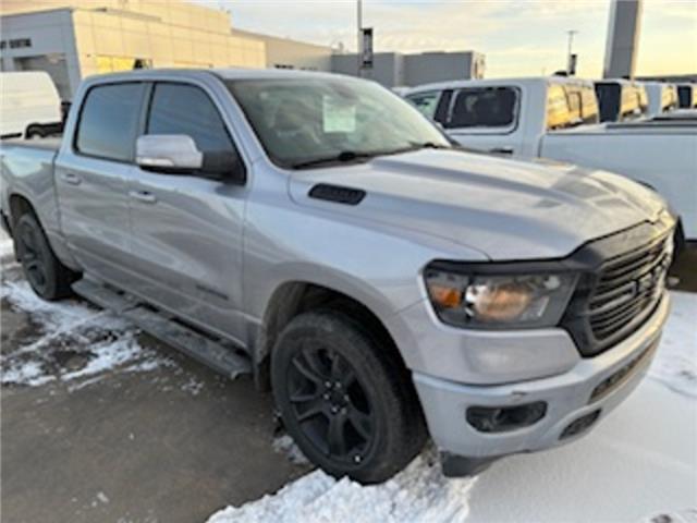 2020 RAM 1500 SLT (Stk: A20705) in Calgary - Image 2 of 5