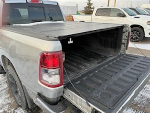 2020 RAM 1500 SLT (Stk: A20705) in Calgary - Image 3 of 5