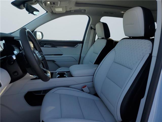 2026 GMC Acadia Denali (Stk: 351620) in Medicine Hat - Image 9 of 15 2026 GMC Acadia Denali (Stk: 351620) in Medicine Hat - Image 9 of 15