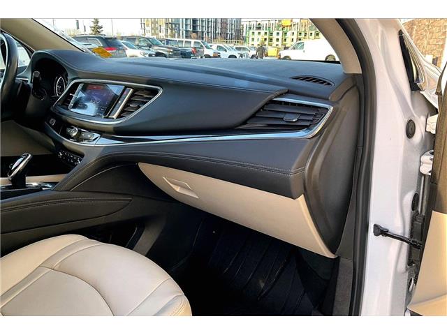 2021 Buick Enclave Essence (Stk: 10241UA) in Calgary - Image 16 of 35