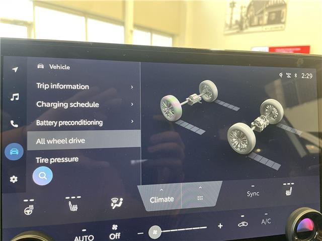 2026 Toyota bZ XLE (Stk: 12107716) in Concord - Image 37 of 45