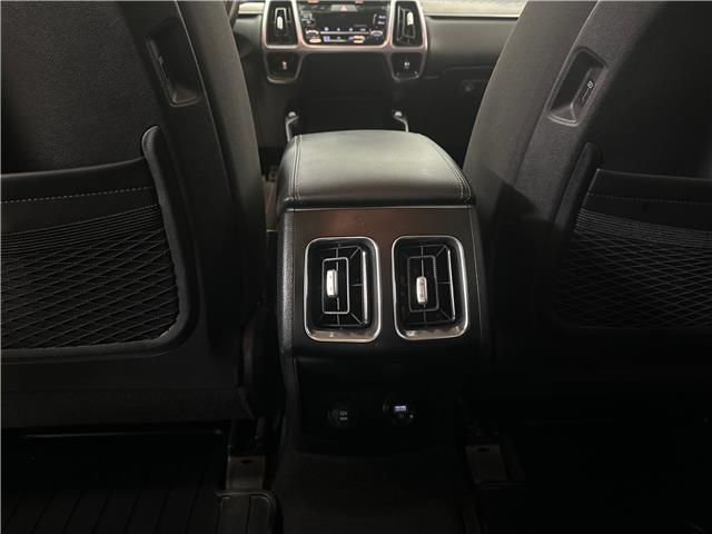 2022 Kia Sorento Hybrid LX (Stk: 43258JA) in Belleville - Image 11 of 26