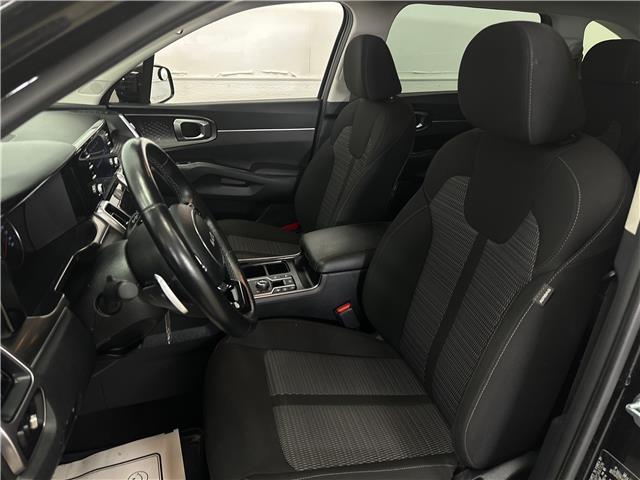 2022 Kia Sorento Hybrid LX (Stk: 43258JA) in Belleville - Image 14 of 26