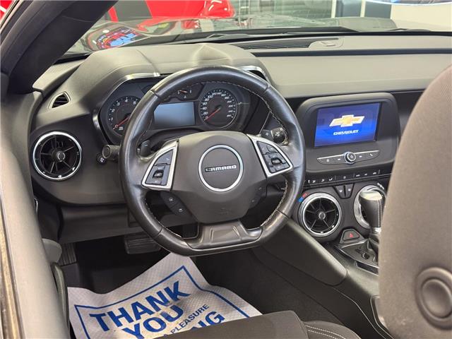 2022 Chevrolet Camaro 1LT (Stk: 26082A) in London - Image 10 of 17