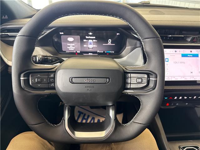 2026 Jeep Cherokee Laredo/Limited (Stk: 26016) in Meaford - Image 12 of 13