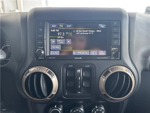 2016 Jeep Wrangler Unlimited Sahara (Stk: U9082A) in Uxbridge - Image 15 of 27