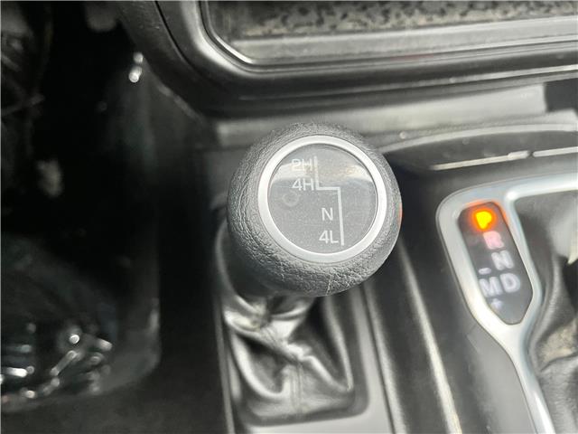 2019 Jeep Wrangler Unlimited Sport (Stk: 25-336A) in Sarnia - Image 17 of 19