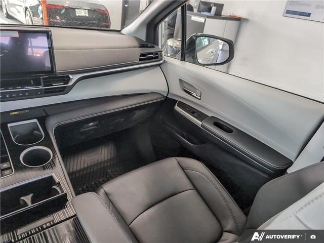 2025 Toyota Sienna XSE 7-Passenger (Stk: P3141) in London - Image 24 of 24