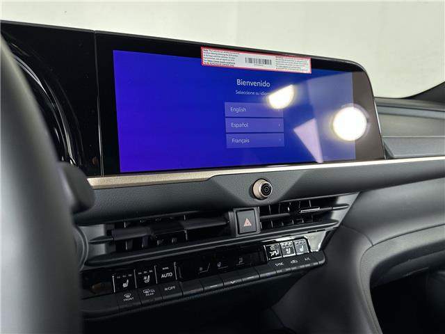 2026 Toyota Crown Signia Limited (Stk: 11105637) in Markham - Image 19 of 22