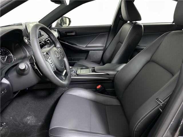 2025 Lexus IS 300  (Stk: 15105487) in Richmond Hill - Image 13 of 20