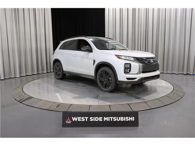 2026 Mitsubishi RVR NOIR (Stk: R26228) in Edmonton - Image 1 of 23