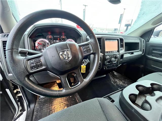 2022 RAM 1500 Classic Tradesman (Stk: 22-075H) in Sarnia - Image 11 of 21 2022 RAM 1500 Classic Tradesman (Stk: 22-075H) in Sarnia - Image 11 of 21