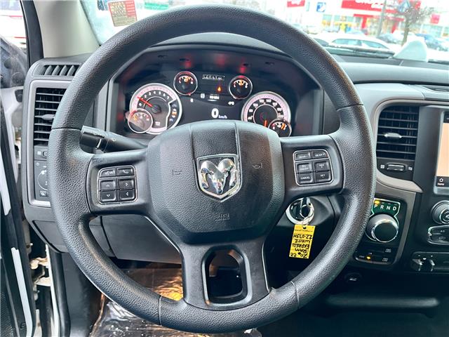 2022 RAM 1500 Classic Tradesman (Stk: 22-075H) in Sarnia - Image 12 of 21 2022 RAM 1500 Classic Tradesman (Stk: 22-075H) in Sarnia - Image 12 of 21