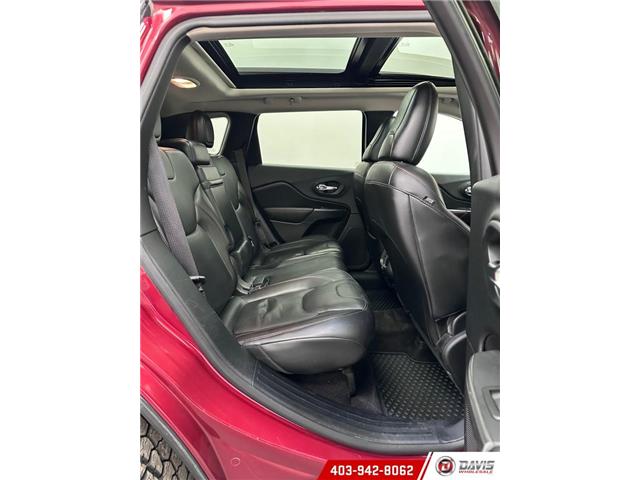 2016 Jeep Cherokee Trailhawk (Stk: 20973) in Lethbridge - Image 10 of 21
