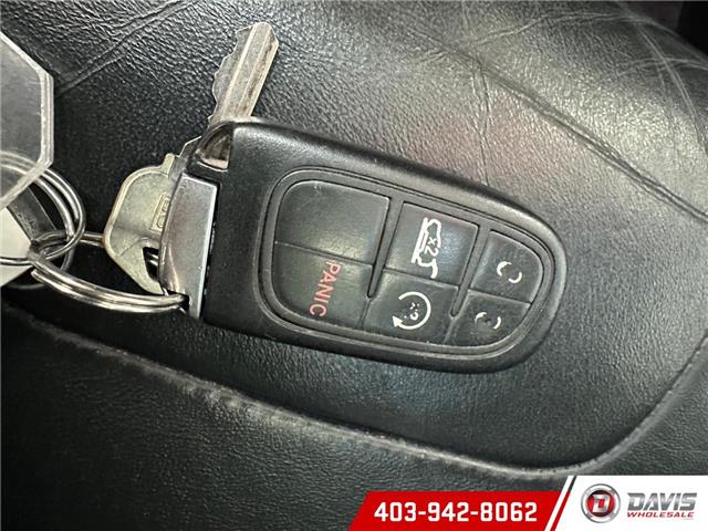 2016 Jeep Cherokee Trailhawk (Stk: 20973) in Lethbridge - Image 20 of 21