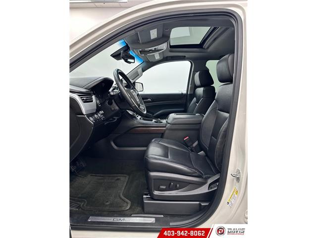 2015 GMC Yukon XL 1500 SLT (Stk: 21083) in Lethbridge - Image 7 of 23 2015 GMC Yukon XL 1500 SLT (Stk: 21083) in Lethbridge - Image 7 of 23
