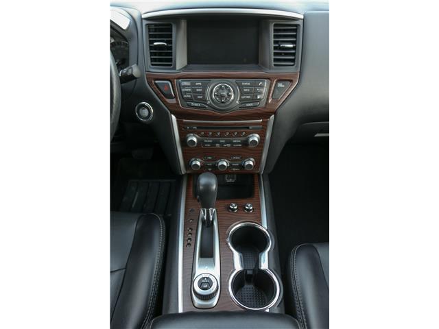 2018 Nissan Pathfinder Platinum (Stk: UT2196) in Kamloops - Image 18 of 25