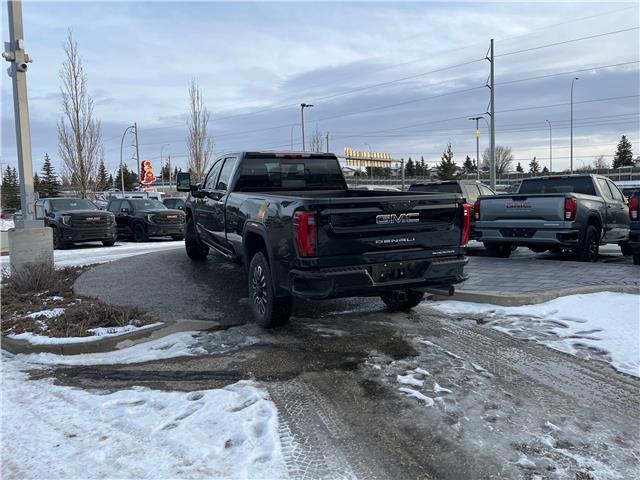 2026 GMC Sierra 3500HD Denali Ultimate (Stk: TF203007) in Calgary - Image 4 of 24