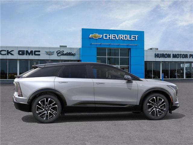2026 Cadillac OPTIQ Sport (Stk: 106883) in Exeter - Image 5 of 24