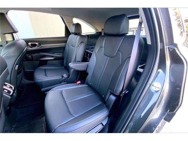 2025 Kia Sorento Plug-In Hybrid  (Stk: SSR8572A) in Sherwood Park - Image 10 of 12