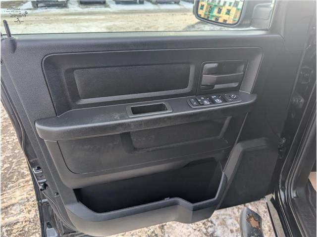 2019 RAM 1500 Classic ST (Stk: T-797B) in Calgary - Image 20 of 25