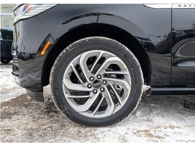 2026 Lincoln Navigator L Reserve (Stk: T-729) in Calgary - Image 8 of 24