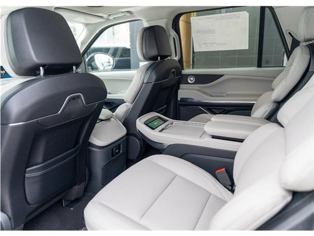 2026 Lincoln Navigator L Reserve (Stk: T-729) in Calgary - Image 22 of 24