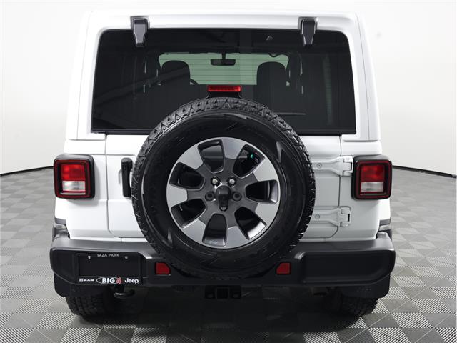 2023 Jeep Wrangler Sahara (Stk: 25J037A) in Calgary - Image 7 of 22