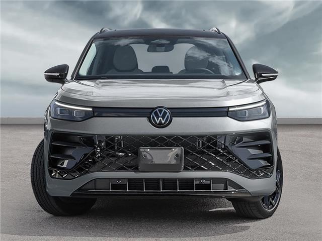 2026 Volkswagen Tiguan Comfortline R-Line Black Edition (Stk: CVW1187) in Cambridge - Image 2 of 7
