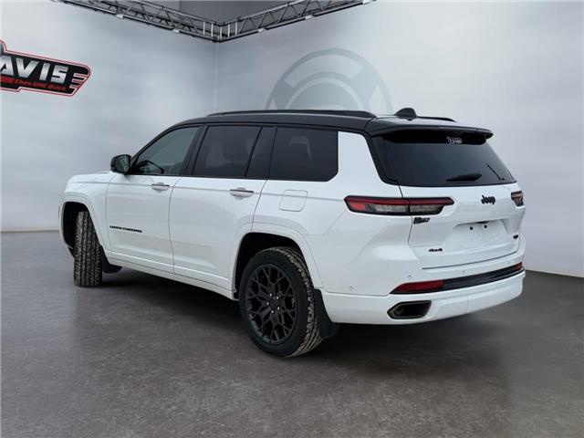 2023 Jeep Grand Cherokee L Summit (Stk: 370446) in Brooks - Image 3 of 30