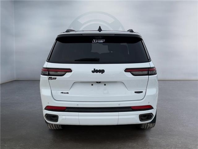 2023 Jeep Grand Cherokee L Summit (Stk: 370446) in Brooks - Image 4 of 30