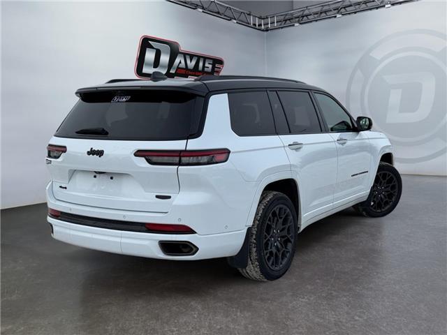 2023 Jeep Grand Cherokee L Summit (Stk: 370446) in Brooks - Image 5 of 30