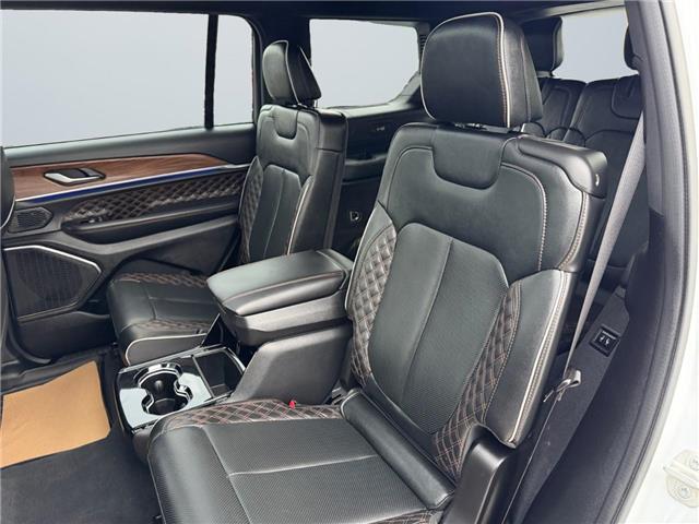2023 Jeep Grand Cherokee L Summit (Stk: 370446) in Brooks - Image 13 of 30