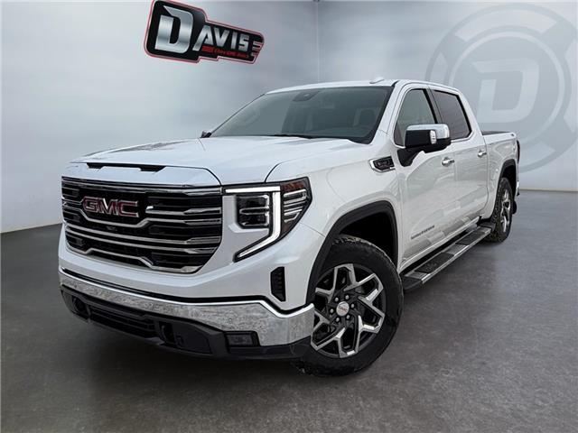 2025 GMC Sierra 1500 SLT (Stk: 370643) in Brooks - Image 1 of 15