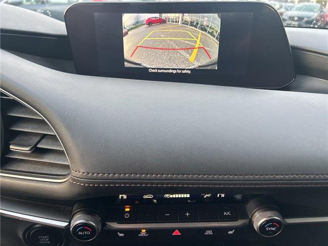 2021 Mazda Mazda3 GS (Stk: P4926) in Surrey - Image 12 of 15