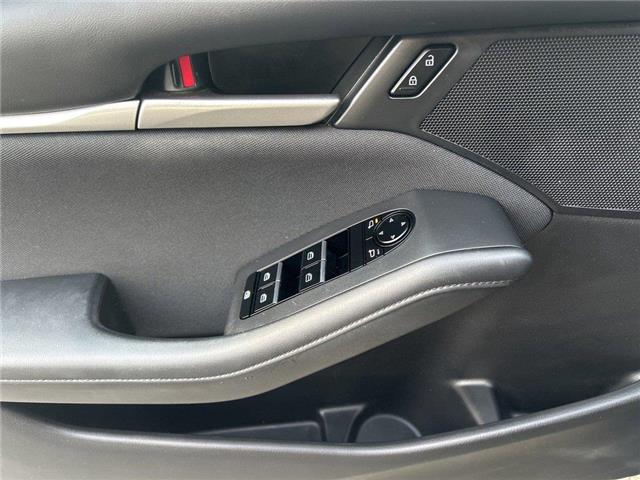 2021 Mazda Mazda3 GS (Stk: P4926) in Surrey - Image 14 of 15
