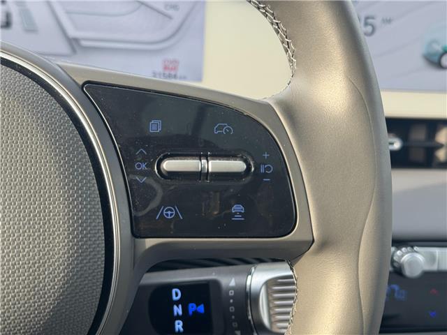 2024 Hyundai IONIQ 5 Preferred Long Range w/Ultimate Package (Stk: 16105026A) in Markham - Image 17 of 43