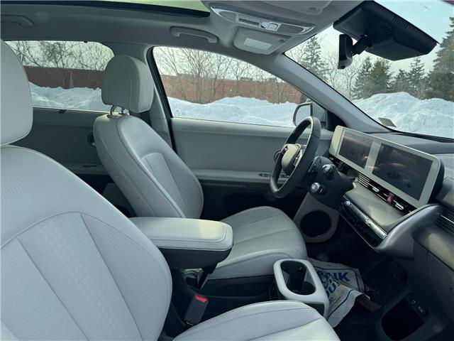 2024 Hyundai IONIQ 5 Preferred Long Range w/Ultimate Package (Stk: 16105026A) in Markham - Image 29 of 43