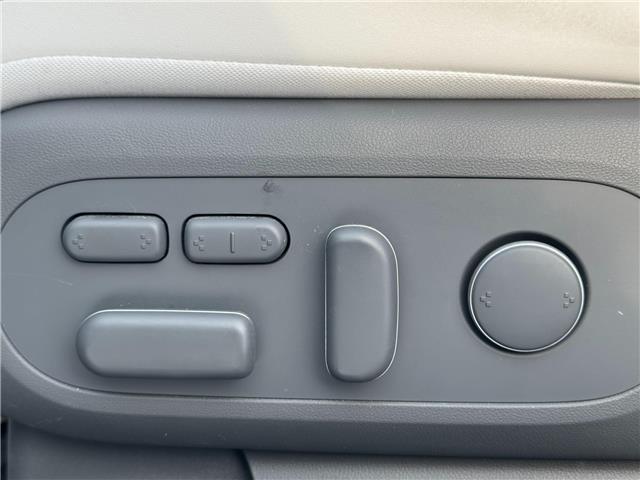 2024 Hyundai IONIQ 5 Preferred Long Range w/Ultimate Package (Stk: 16105026A) in Markham - Image 34 of 43