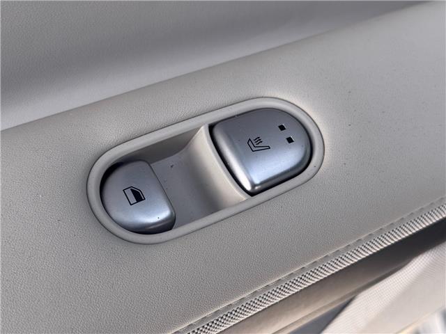 2024 Hyundai IONIQ 5 Preferred Long Range w/Ultimate Package (Stk: 16105026A) in Markham - Image 36 of 43