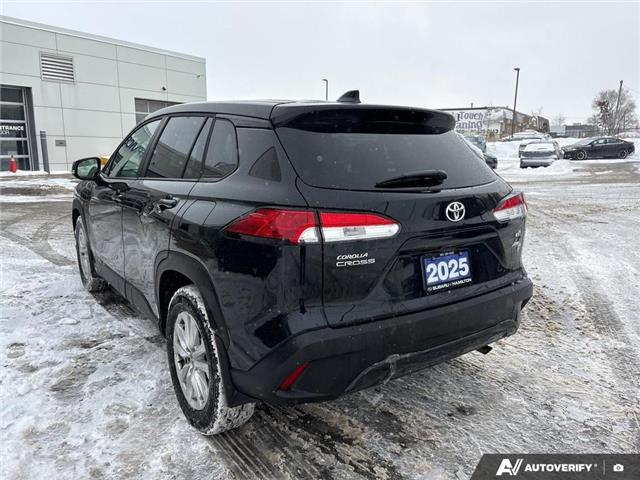 2025 Toyota Corolla Cross LE (Stk: U3319) in Hamilton - Image 4 of 5