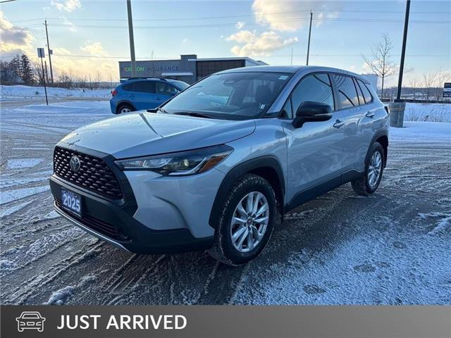 2025 Toyota Corolla Cross LE (Stk: U3320) in Hamilton - Image 1 of 5