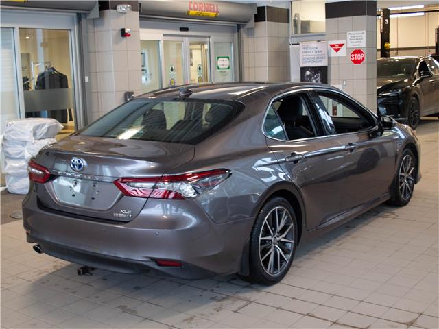 2021 Toyota Camry Hybrid XLE (Stk: P20745) in Kingston - Image 7 of 13