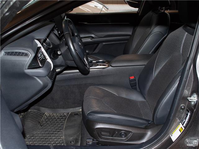 2021 Toyota Camry Hybrid XLE (Stk: P20745) in Kingston - Image 9 of 13