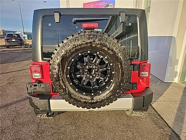 2017 Jeep Wrangler Unlimited Sahara (Stk: 26277B) in Lethbridge - Image 4 of 23