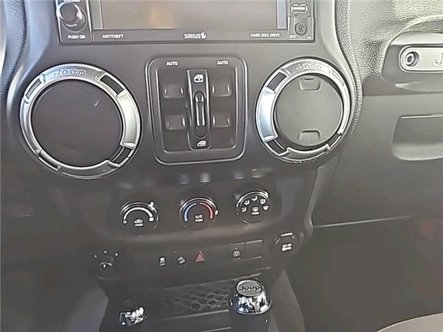 2017 Jeep Wrangler Unlimited Sahara (Stk: 26277B) in Lethbridge - Image 14 of 23