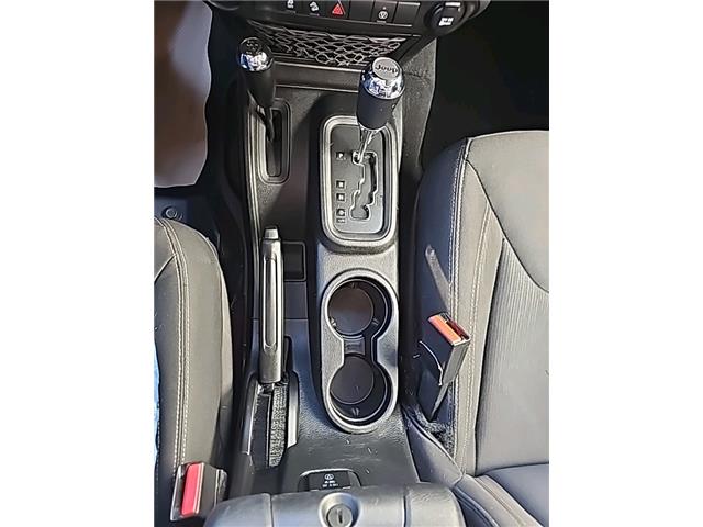 2017 Jeep Wrangler Unlimited Sahara (Stk: 26277B) in Lethbridge - Image 15 of 23