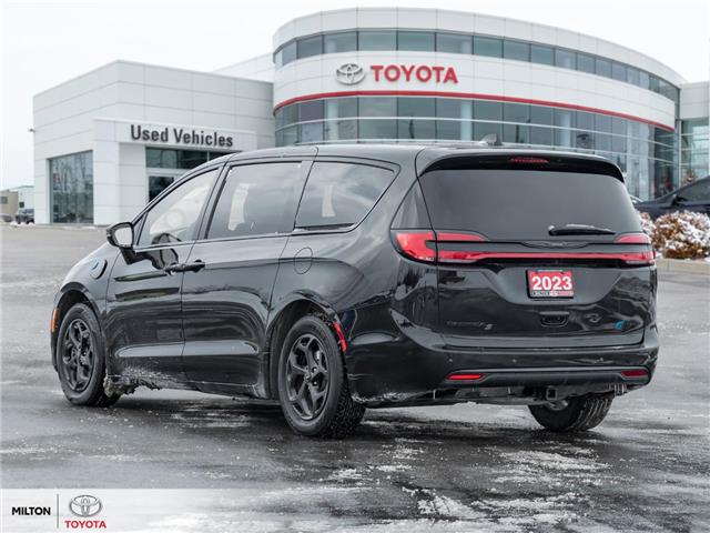 2023 Chrysler Pacifica Hybrid Limited (Stk: 524060) in Milton - Image 5 of 29 2023 Chrysler Pacifica Hybrid Limited (Stk: 524060) in Milton - Image 5 of 29