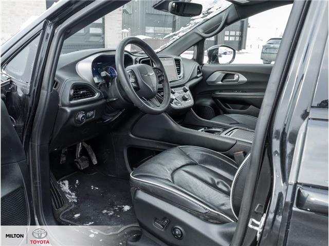 2023 Chrysler Pacifica Hybrid Limited (Stk: 524060) in Milton - Image 9 of 29 2023 Chrysler Pacifica Hybrid Limited (Stk: 524060) in Milton - Image 9 of 29